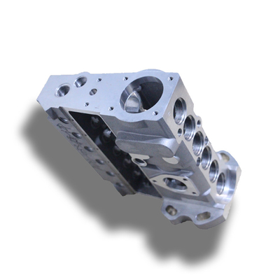 Pompa lavorante su misura di rendimento elevato dei ricambi auto di CNC di dimensione